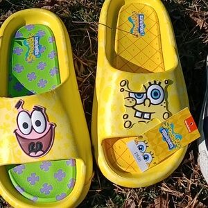 SpongeBob Slides Size 10 mens